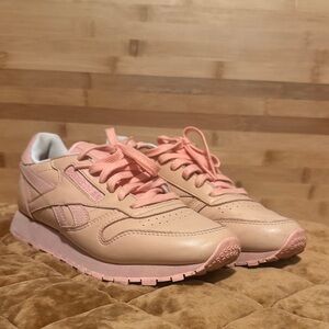 Reebok Classic Leather Pearl Blush Athletic Sneakers